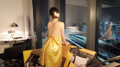夜景を観ながらの立ちバックで堕ちる美女