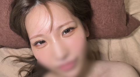 【完全素人】プレミアS級の超カワイイ20歳♡押しに弱いコだったので半ば強/引/に中出し…特典2本有り顔射&種付けハメ♡