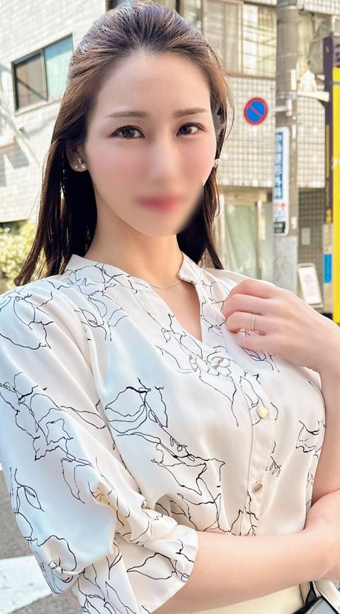 ＊FC2初出し 本編顔出しあり　高画質あり　 限定２０　特別特典あり