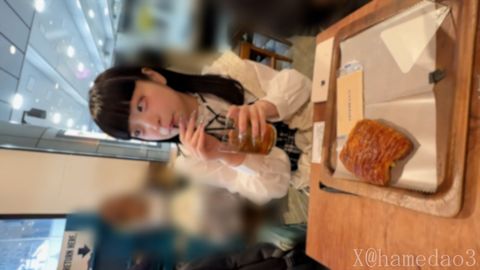 新垢ｲﾍﾞﾝﾄ限界価格70％OFF顔出し【未公開】148㎝圧倒的ろ〇の18歳ｺﾝｶﾌｪ嬢。汗たっぷりの巨根にﾒｽ顔発令。発情した膣に2度の種付け。。。