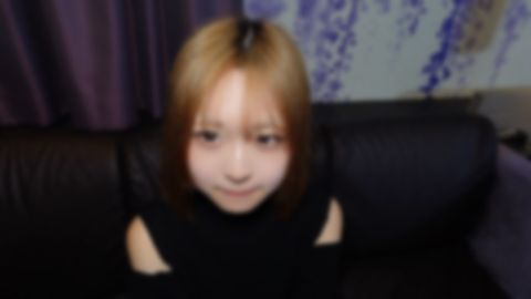 ※本日限り60％OFF顔出し!【純粋清楚】「待って…ｱ''ｱ''…ｲｸﾞ」最近まで18歳保育〇生。完全ウブな降臨。快感のあまり濁音喘ぎでガチ痙攣。ﾋｸﾋｸするま〇こに種付けプレス