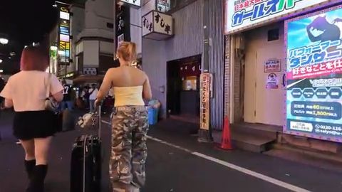 新宿駅周辺散策