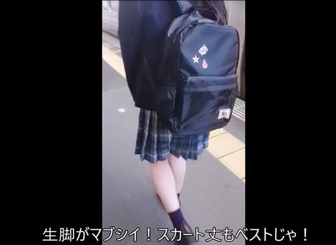 【臨場感***＃9・正統派制服●KをVCHYと二人で囲み】純粋無垢の美●女！中身は巨乳で真っ赤なパンティにパイパンだった！