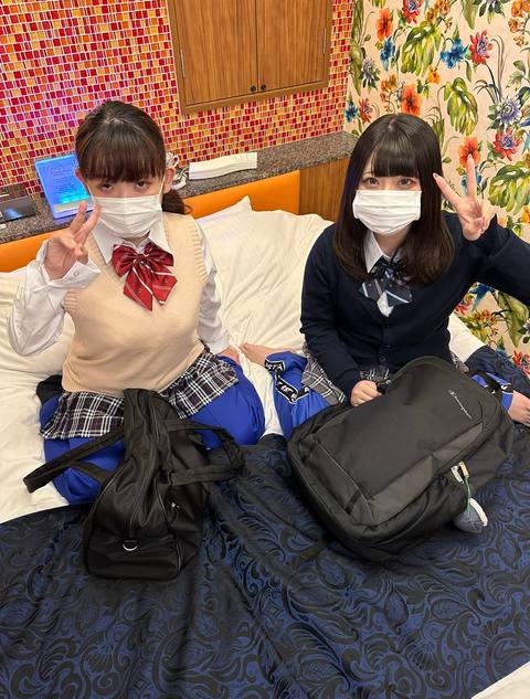 無・顔バレ（本数限定）連れが**でどうかお願いしますと相談が。。。逆にペ〇ス出すの緊張しました。