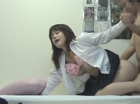 Hidden shots of amateurs' sexual activity! I do not know that it has been taken, I will leak the foolery of the women who have accepted the man's cock without permission! ! 78