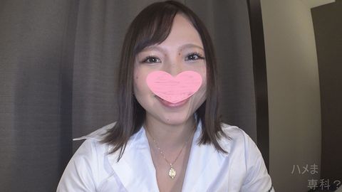 【ルーズソックスギャル♥】今どきのギャルに懐かしいルーズソックスを履いてもらい中出しセックス♪遊んでそうな見た目からは想像出来ないキッツキツのおマ〇コに撃沈・・・(>_<)※高画質版＆レビュー特典付き