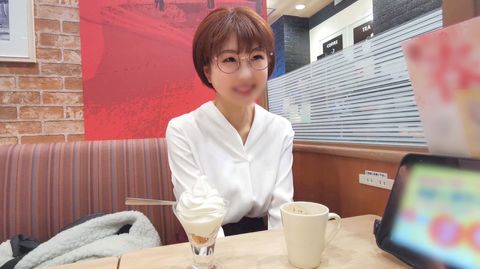【クセ強女♯006】地味で真面目な医療系専門**　21歳　美乳のDcup　年上彼氏の言いなりでNTR開花　初ハメ撮りで潮吹かせ絶頂！チクビ激勃ちで*宮突きまくってチンポ堕ち♡　