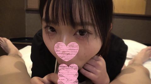 可愛すぎるメイドさんと二人でホテルへ。経験の少ない美**の狭い性器に大量の精*を放出。