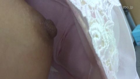 【胸チラ/パンチラ/脇/乳首アップ】僕のいいなり人形になる制服コスプレモデルを身体検査