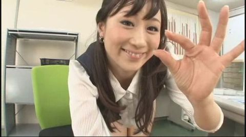【川上ゆう】お*さまはお好きですか？フェロモン全開のフェチプレイマニア　02