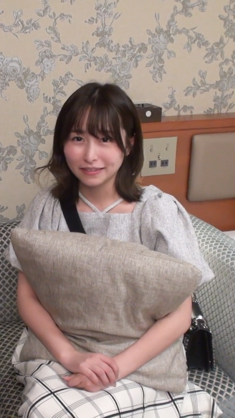 保育士（２１）慣れないフェラに騎乗位　射精しても勃起が収まらず中出し3連発