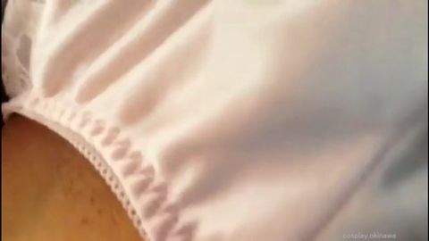 【斬新！】素人の近すぎるパンチラ（自撮り）