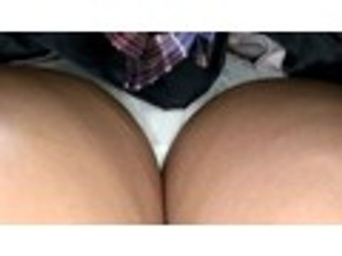 J○大胆見せつけ挑発パンチラ**名収録
