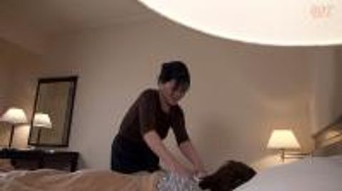 出張マッサージの美熟女をエロい気分にさせてセックス21
