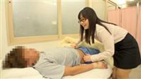 卑猥なサービスで男性客のハートをガッチリ掴むドスケベ生保レディ