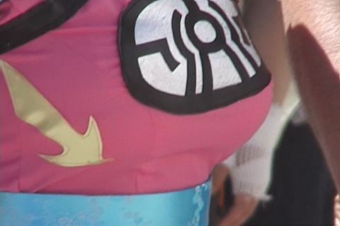 [ 個撮][HD] 超エロいコスプレイヤー♡胸元はだけ過ｗ谷間ブラチラ乳首ぽっちまですげえwww