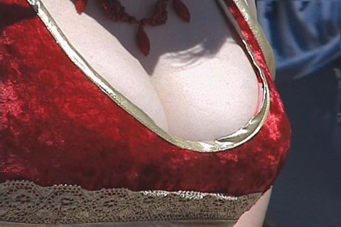 [ 個撮][HD] 超エロいコスプレイヤー♡胸元はだけ過ｗ谷間ブラチラ乳首ぽっちまですげえwww