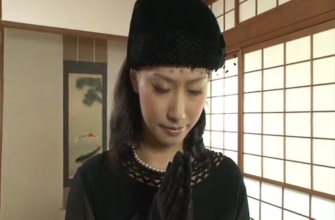 柳田やよいの未亡人下宿　SUVM-025