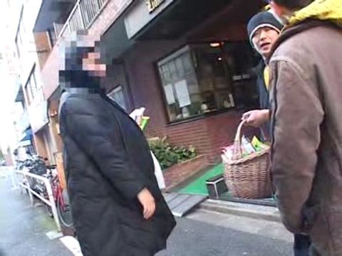 熟女土下座　これが本当の中出しナンパ　in 半蔵門　DSE-445