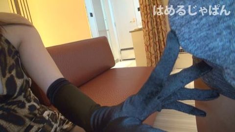 再登場！ピッチピチの24歳エステティシャンが超ミニヒョウ柄ワンピに黒パンストのドエロスタイルで濃厚フェラチオ！！：エステティシャン・かおりちゃん(24歳)③