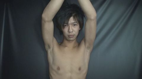 心とは裏腹にギンギンに限界勃起！！