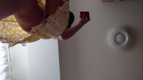 スタイル抜群の****（熟女）パンチラ動画