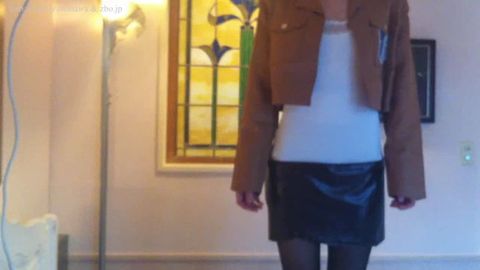 『進撃の巨人』調査兵団のコスプレ（パンチラ？ブルマチラ）