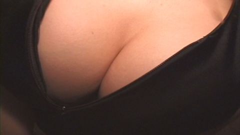 〔素人動画〕〔顔出し〕【G-ｃｕｐ】生パコ自ら寝取られ自慢の巨乳を武器に男を挑発魅惑の淫乱新妻！