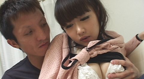 家事代行サービスを呼んで掃除中に勃起チンポを見せると発情してヤラれた