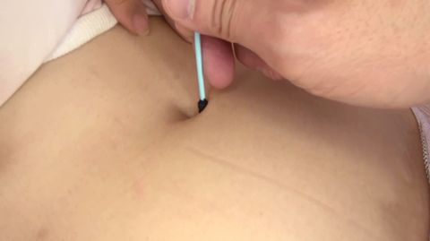 激レア!!【へそフェチ動画】★美央ちゃんのおへそを羞恥接写&イタズラ撮り