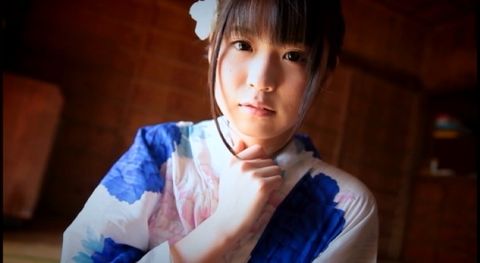 Yura 美**の白い裸体・さくらゆら