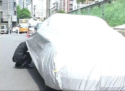 えっ！？こんな場所でカーセックス