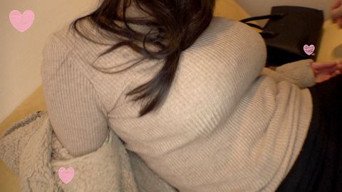 【鬼チンポ x 人妻】個人撮影 34歳 神乳**かよこさん 欲求不満マンコ×欲求不満チンポ＝ヤバい絶頂。乳房を揺らし交互に巨根をねじ込まれる3P中出し