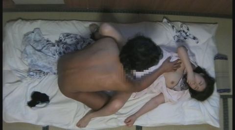 人妻・熟女整体師さんを呼んで何とかSEXに持ち込むのが生きがいの男　06