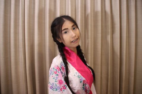 Temptation Vacation In Dream Paradise Thailand.Vol.7 BEE-Debut Chapter2