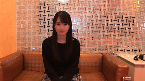 あのひなたちゃん電撃降臨。美味しそうに咥える電撃フェラで大量顔射。