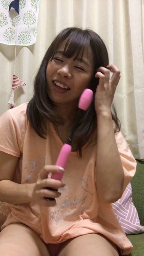 セフレの自撮りオナニー・27歳アパレル店員【スマホ撮り】