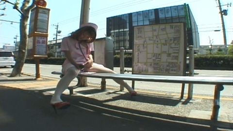 【野外露出】【コスプレ】露出プレイの極み！コスプレ露出で街を席巻する激ヤバギャル！！