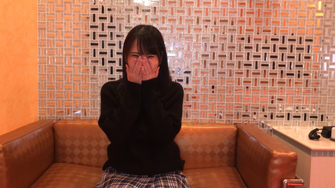 あのひなたちゃん電撃降臨。美味しそうに咥える電撃フェラで大量顔射。