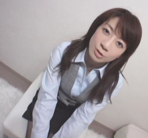 ネットの募集で来たホン物ガチ素人さん　ムッツリOL*　しなのちゃん　エッチは「嫌いじゃないけど普通」と言ってましたが…