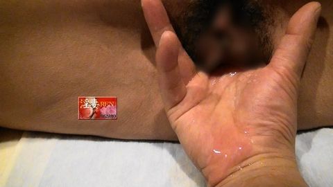 【彼氏に貸し出した妻が、ナカダシされて潮噴いて・・・：〝愛あるイキ狂いNTR〟】熟女妻：NTR個撮