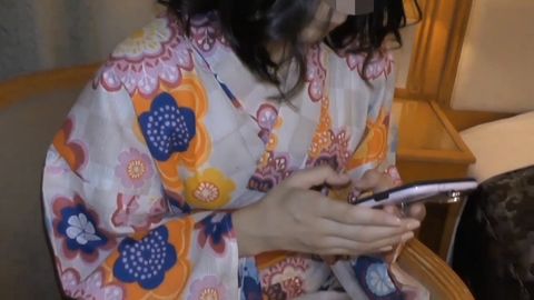 【個人撮影】燃え盛る人妻の体は、禁断症状のように、他人棒との戯れを夢まで見てしまう・・・