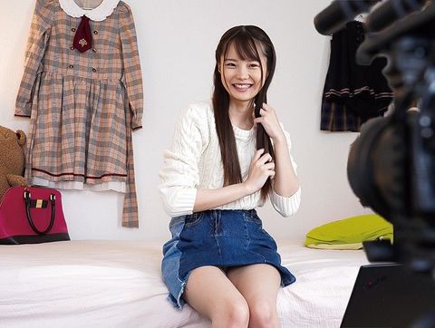 まさか！エロ配信が担任の先生にバレちゃうなんて！！松本いちか
