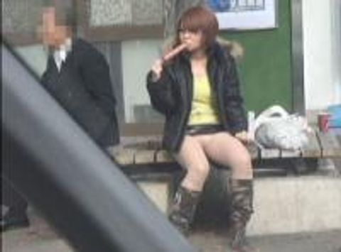 ネットの募集で来た本物素人*を色々な場所で露出羞恥させ、そのまま野外でＳＥＸしちゃいました！！