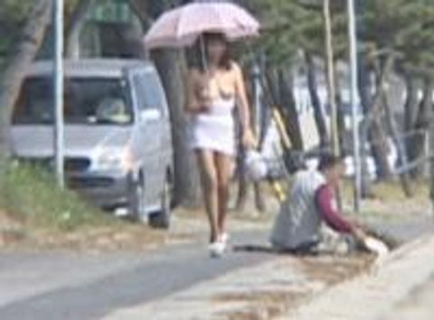完全素人どＭ女たちの過激な野外露出！！その⑧　素人さん４名