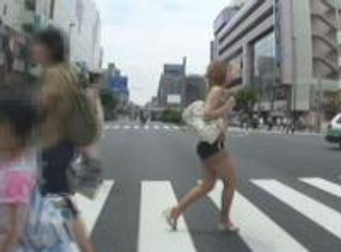完全素人どＭ女たちの過激な野外露出！！その*　素人さん３名