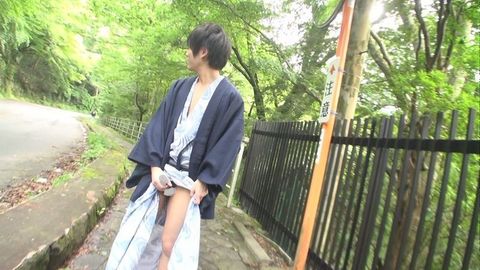 浴衣に着替えて道中露出と**フェラチオ!!