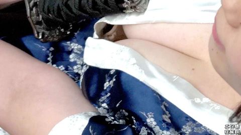 【スーパー高画質】コスプレイヤー過激の一途25[胸元***］