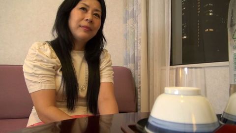 ホットエンターテイメント熟女・人妻　完全オンリー未収録限定盤