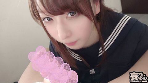 【顔射】先生になってきつ～くエッチな指導！セーラー服が似合う**と３Pで顔射！